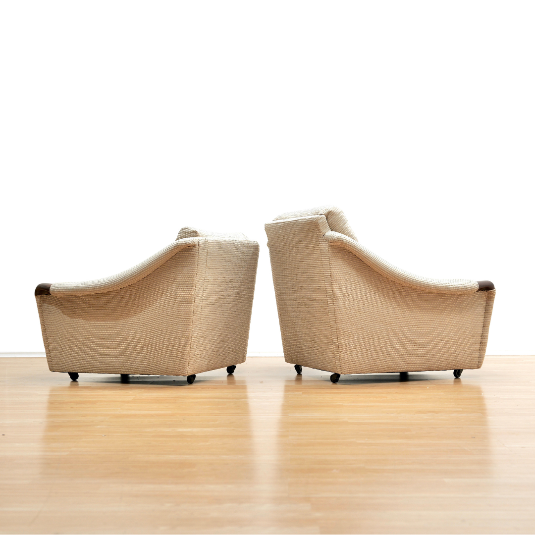 Pair of 1970s His & Her Lounge Chairs by G Plan