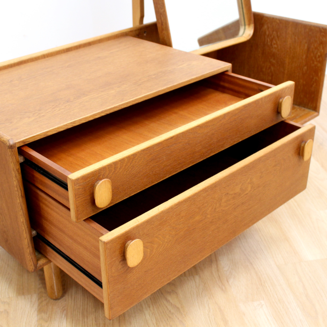 MID CENTURY VANITY DRESSER BY MEREDEW OF LETCHWORTH