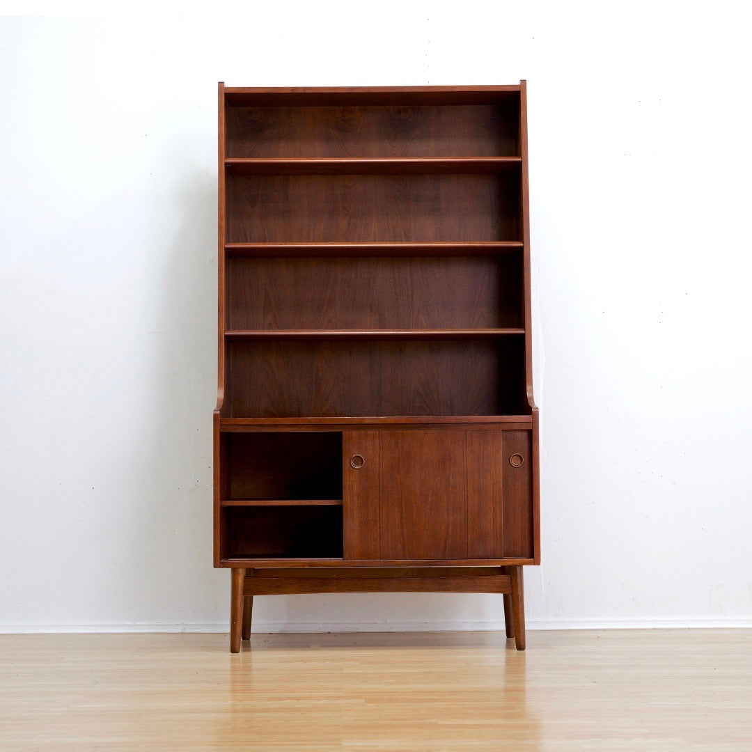 MID CENTURY DANISH BOOKCASE BY JOHANNES SORTH FOR BORNHOLM MOBELFABRIK