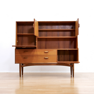 MID CENTURY DANISH RANGE TEAK CREDENZA BUFFET BY G PLAN