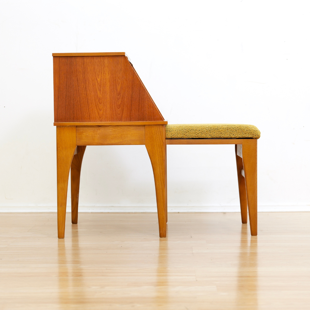MID CENTURY PULL OUT ENTRYWAY BENCH SIDE TABLE BY CHIPPY HEATH