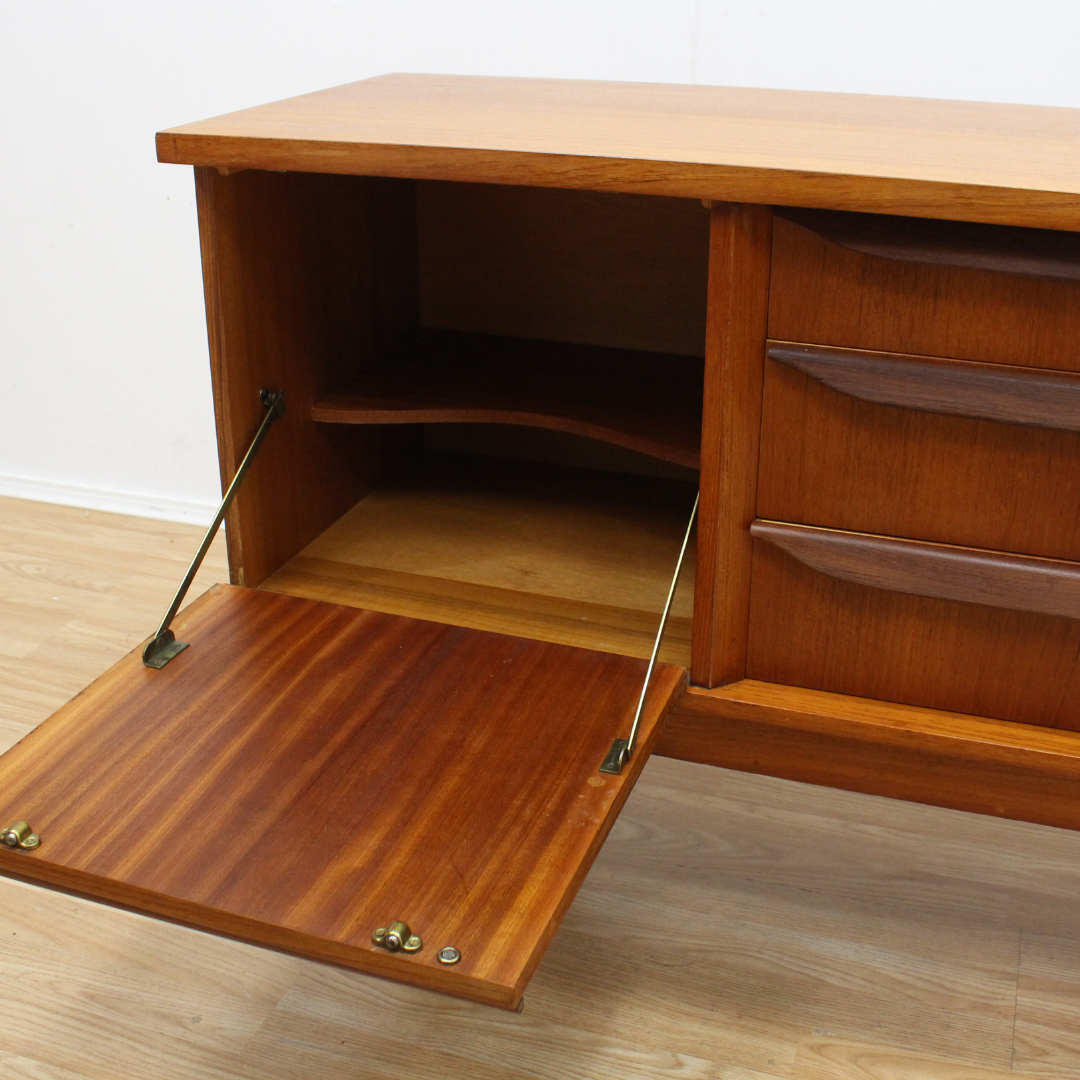 MID CENTURY TEAK CREDENZA BY JENTIQUE FURNITURE