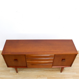 MID CENTURY CREDENZA BY ELLIOTS OF NEWBURY