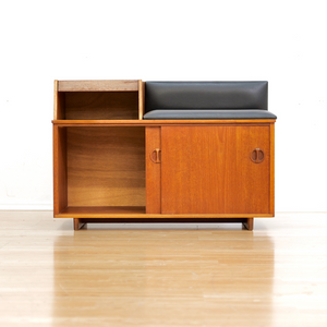 MID CENTURY ENTRYWAY BENCH IN TEAK BY CHIPPY HEATH