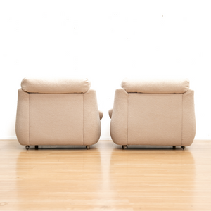 PAIR OF 1970S POST MODERN LOUNGE CHAIRS IN BOUCLE BY ENGLANDER