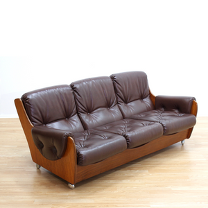 MID CENTURY SADDLEBACK SOFA BY G PLAN