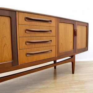 LONG MID CENTURY TEAK CREDENZA BY VB WILKINS FOR G PLAN