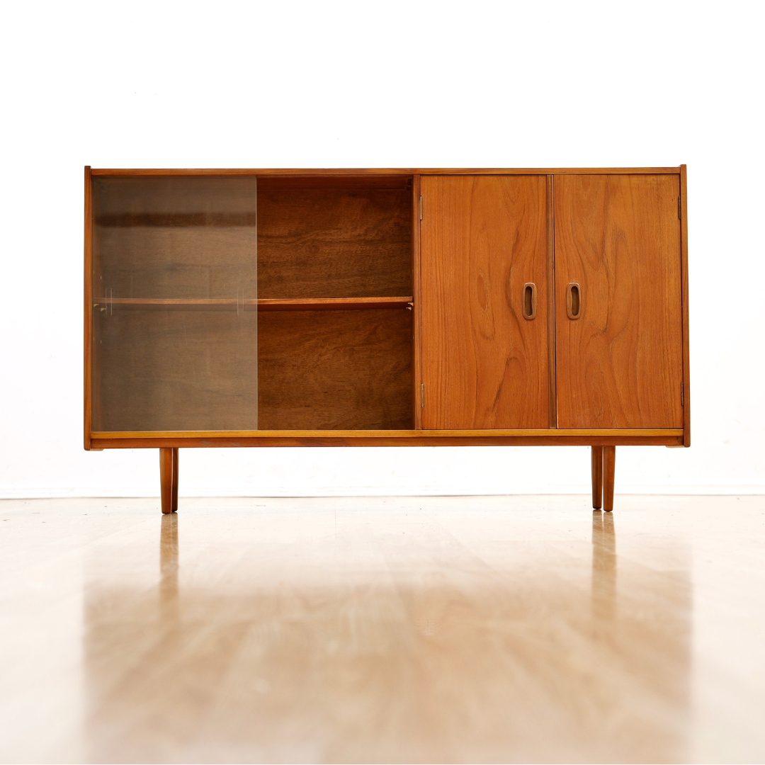 SLIM MID CENTURY DANISH TEAK SIDEBOARD DISPLAY CABINET