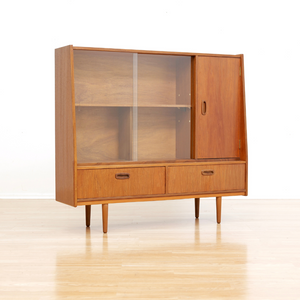 MID CENTURY TEAK CHINA ENTRYWAY CABINET