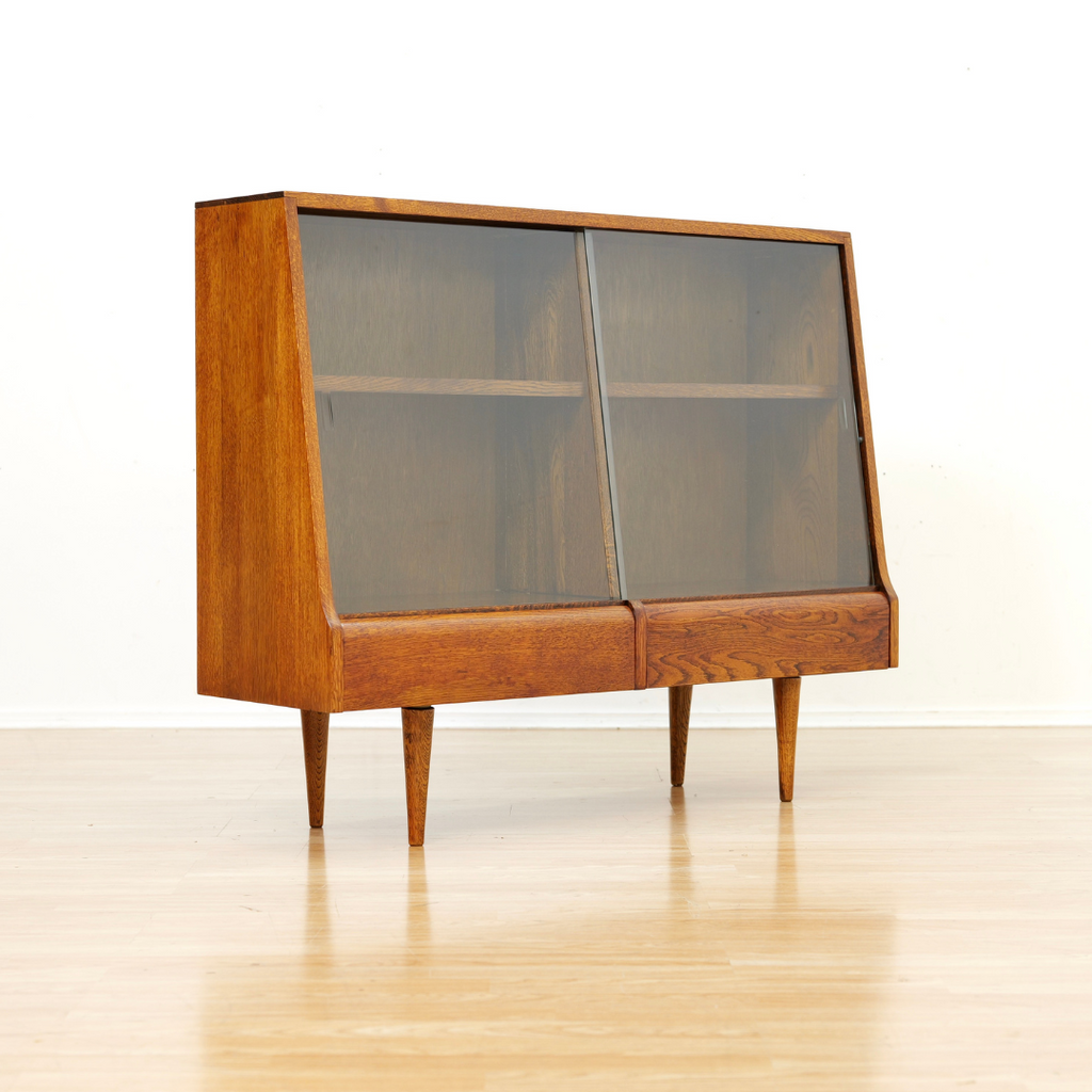 SMALL MID CENTURY OAK CHINA DISPLAY CABINET