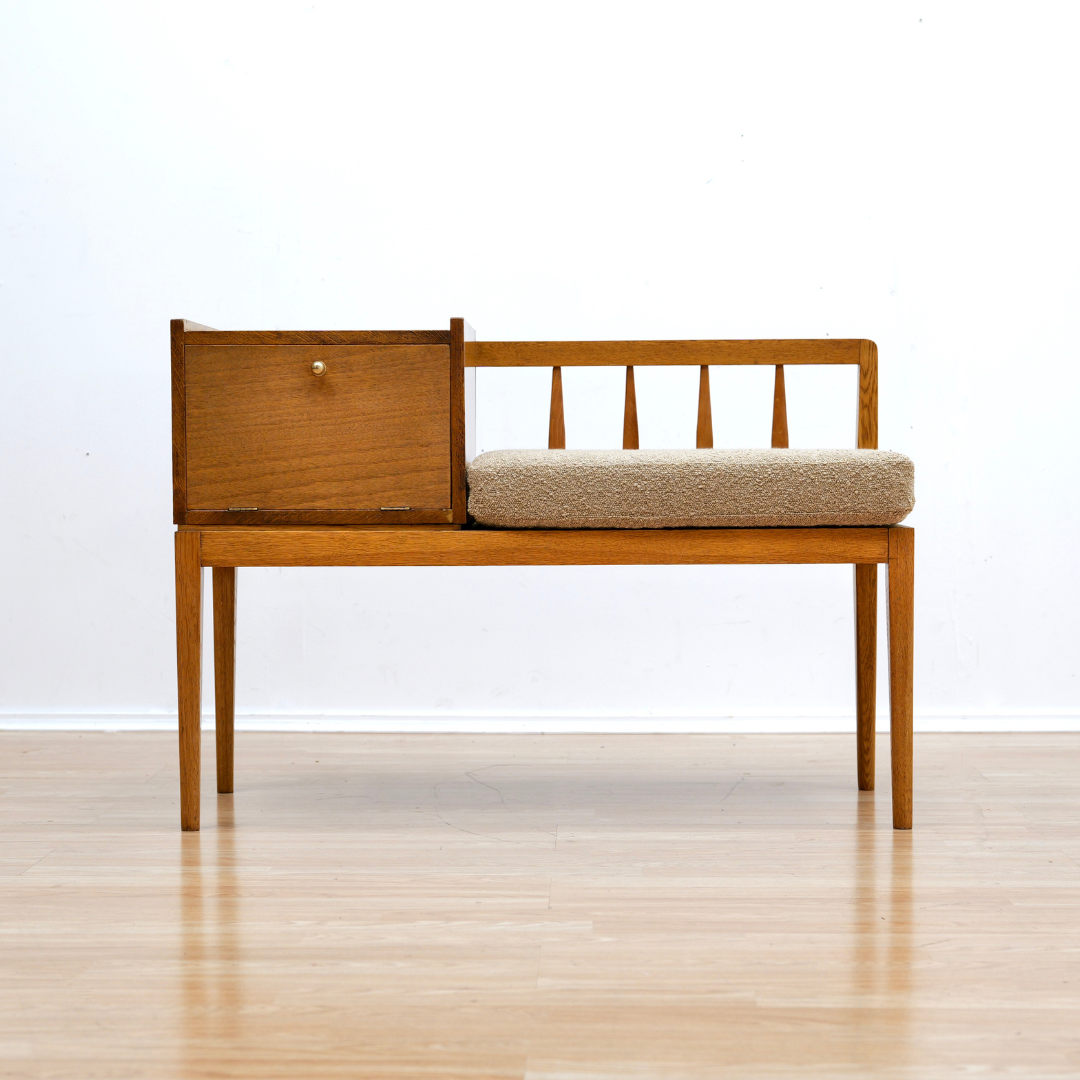 Mid Century Entryway Bench in Oak & Boucle