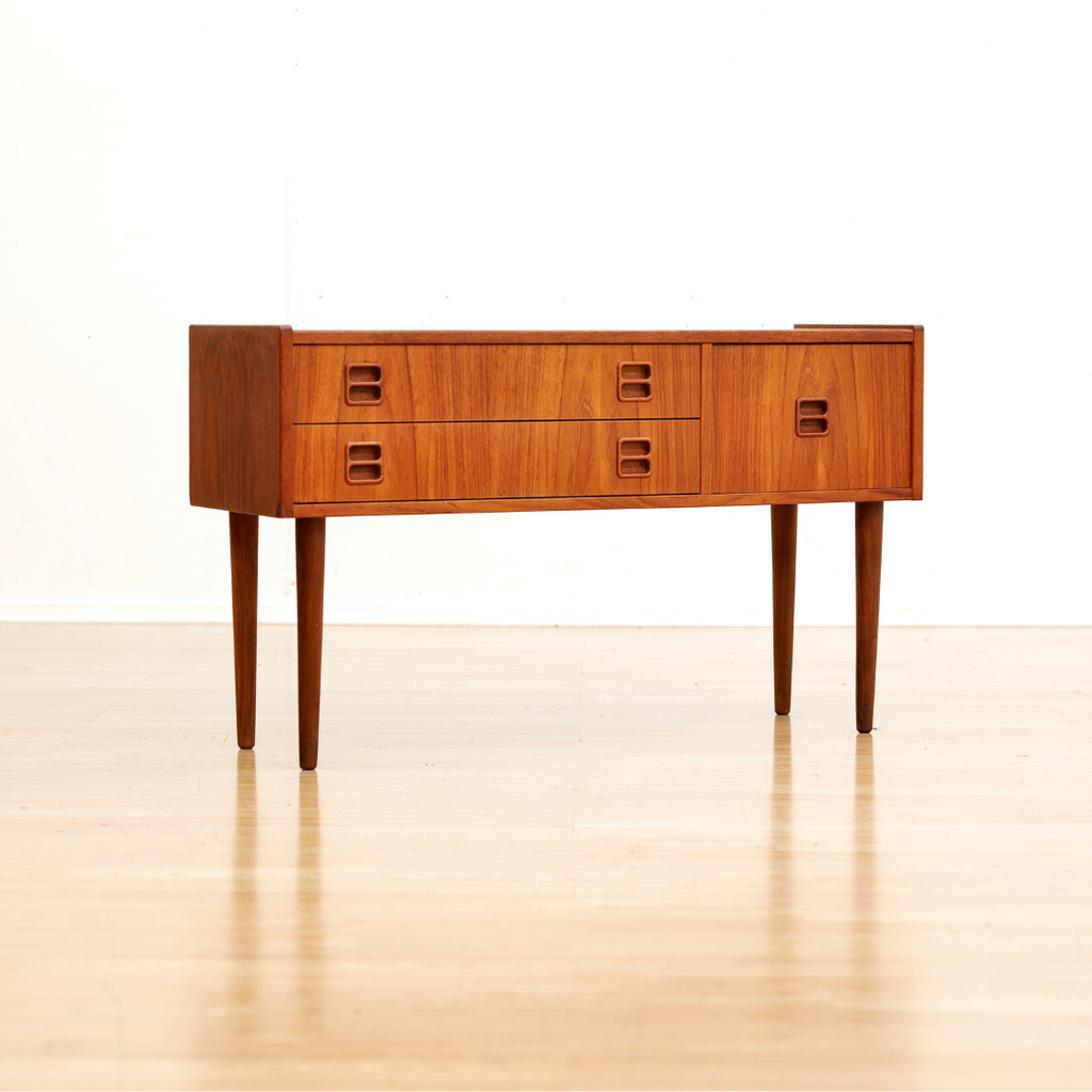 SMALL MID CENTURY DANISH TEAK ENTRYWAY DRESSER