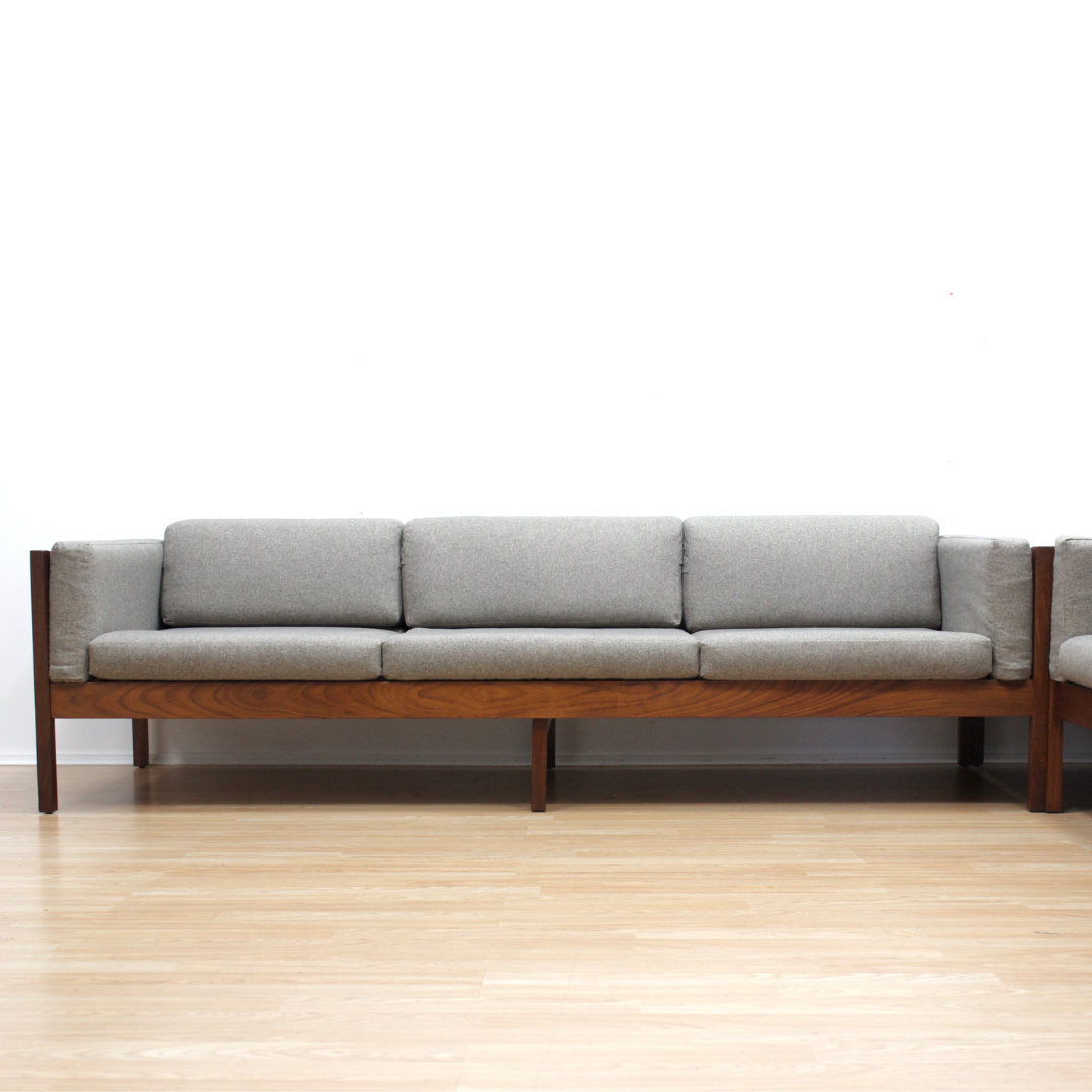 Reserved MID CENTURY SECTIONAL SOFA BY GUY ROGERS