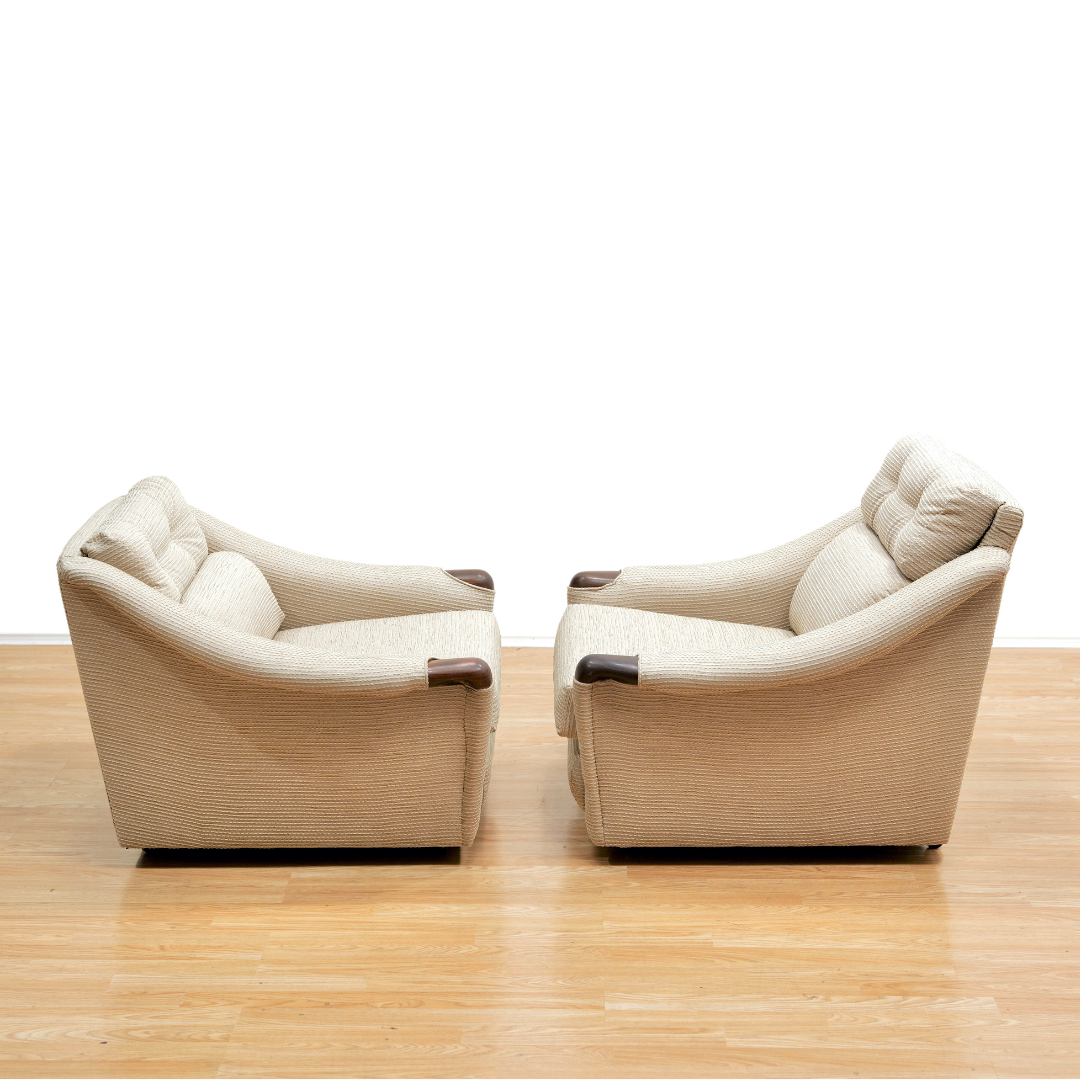 Pair of 1970s His & Her Lounge Chairs by G Plan