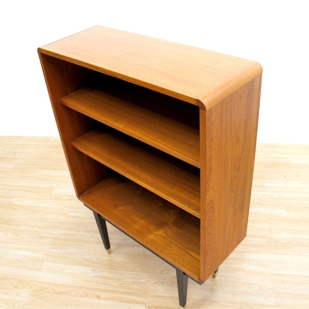 MID CENTURY TEAK BOOKCASE