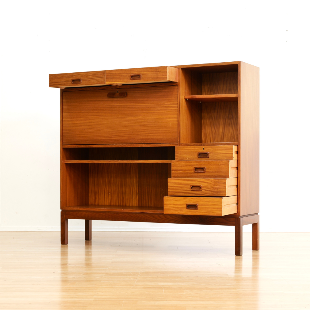 Reserved VINTAGE 1970S MILITARY BOOKCASE BY MANN EGERTON