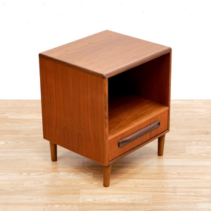 MID CENTURY TEAK NIGHTSTAND BY G PLAN