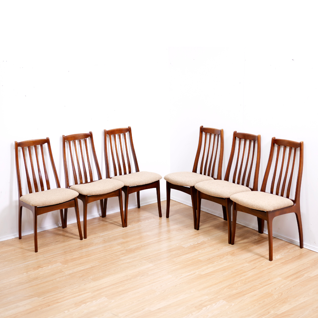 SET OF SIX MID CENTURY DINING CHAIRS BY ELLIOTS OF NEWBURY