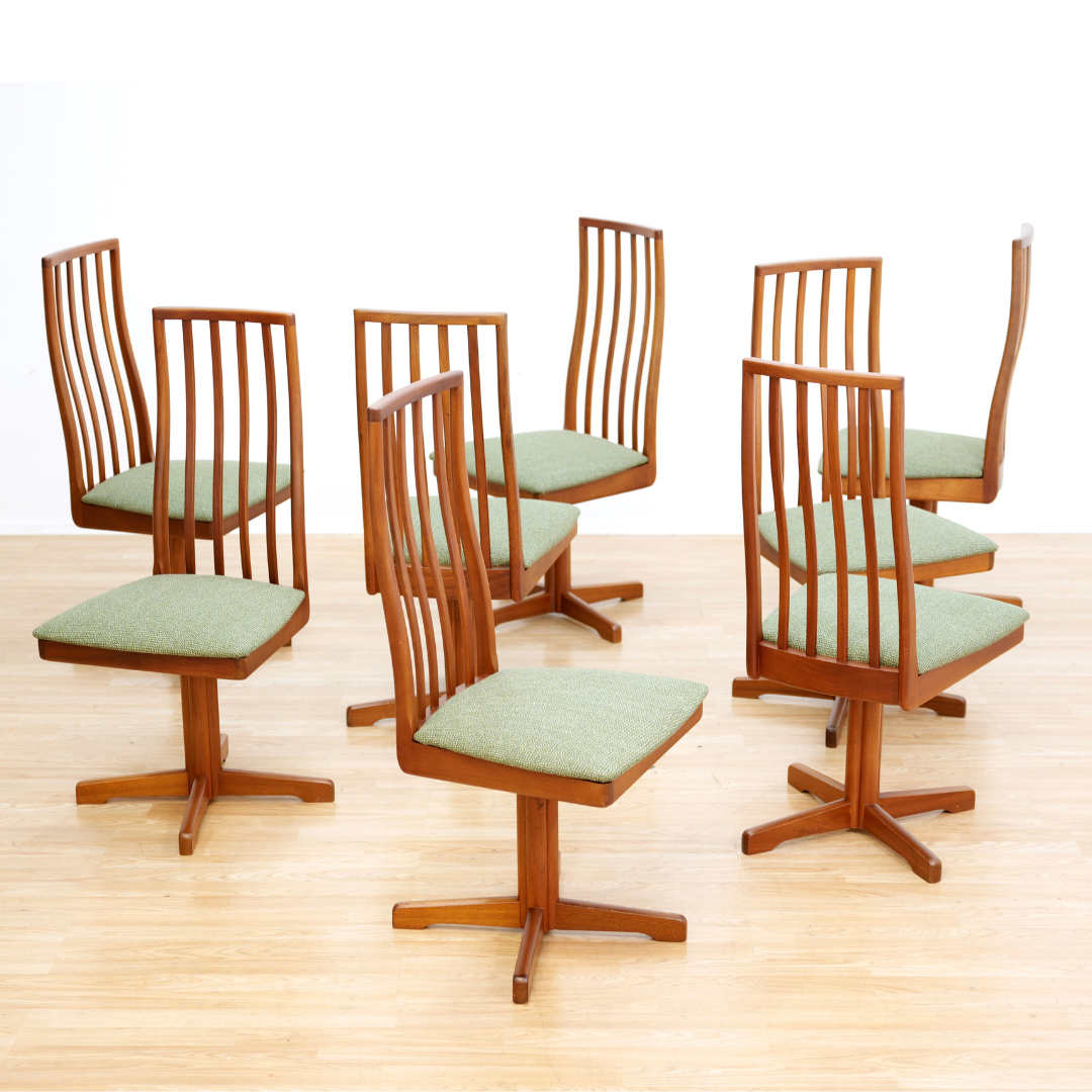 SET OF EIGHT MID CENTURY SWIVEL DINING CHAIRS BY MCINTOSH FURNITURE