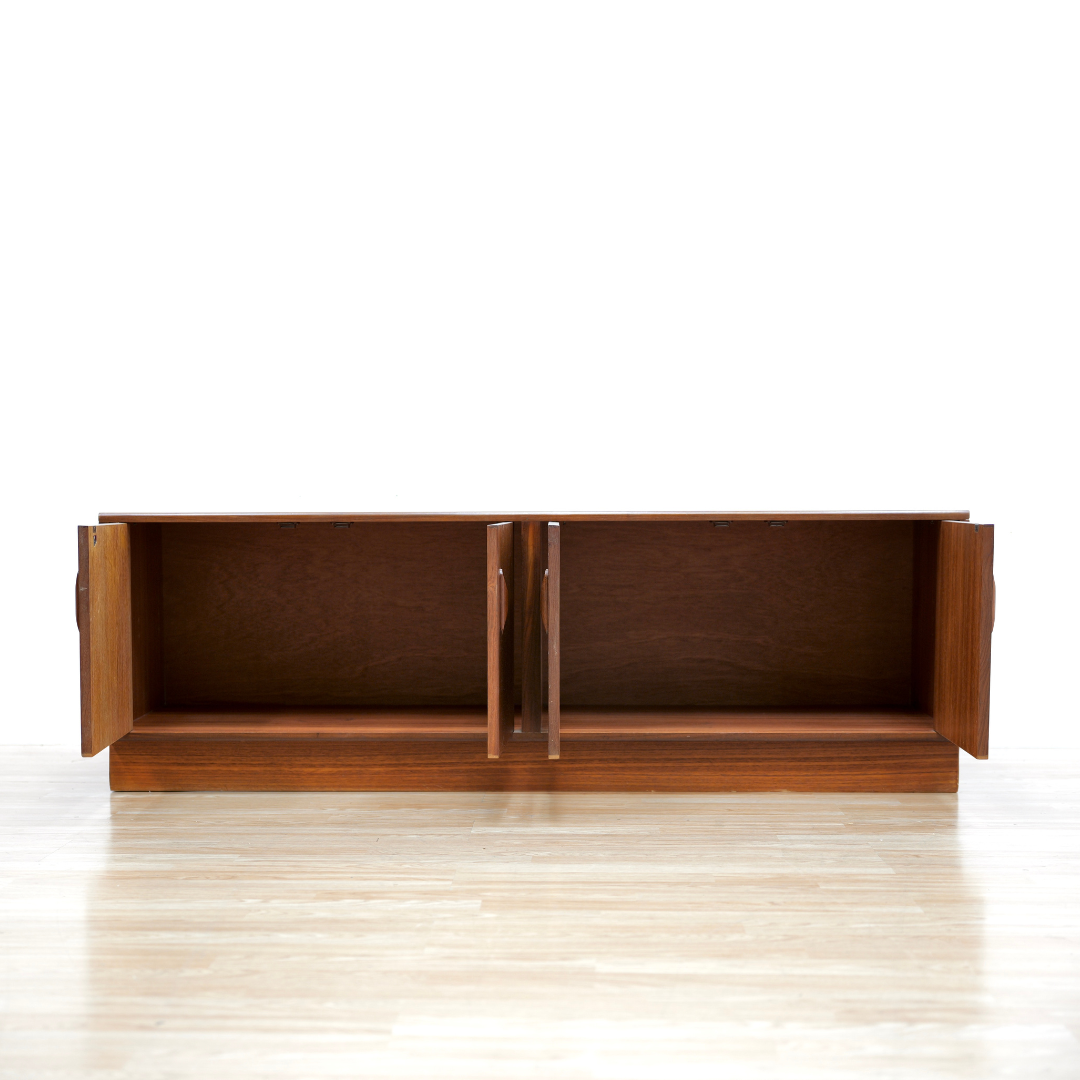 MID CENTURY LOW TEAK CREDENZA MEDIA UNIT BY G PLAN