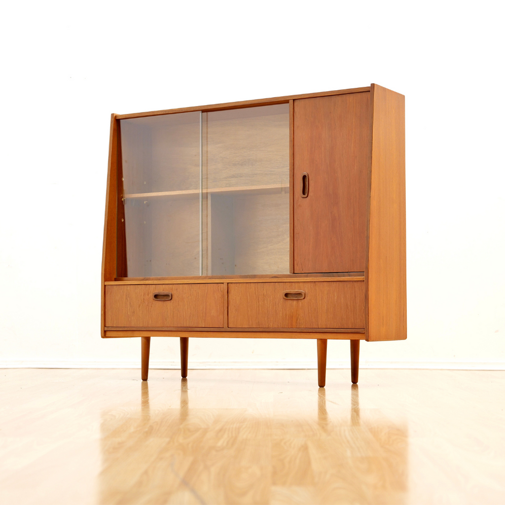 MID CENTURY TEAK CHINA ENTRYWAY CABINET