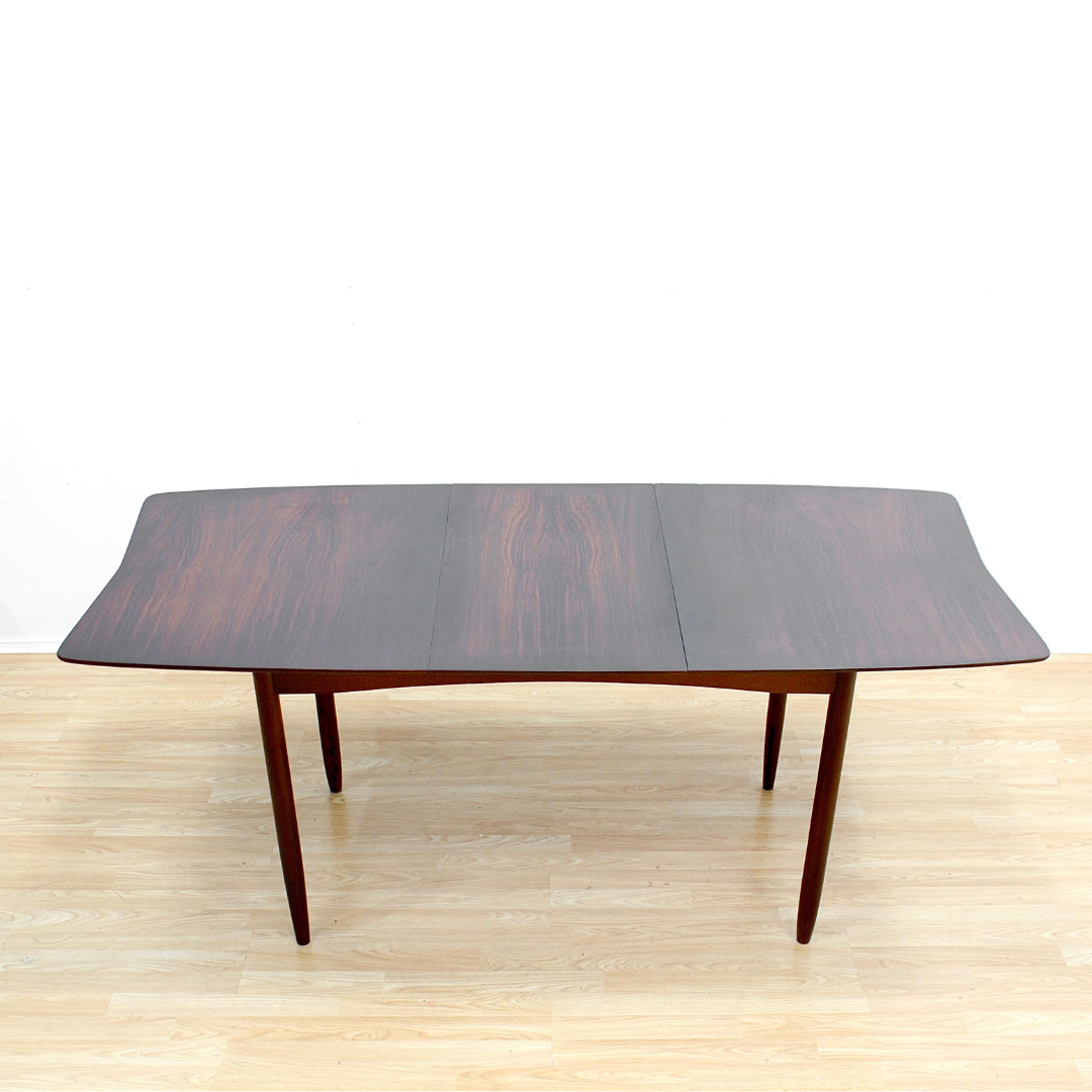 MID CENTURY EXTENDING DINING TABLE BY VANSON FURNITURE