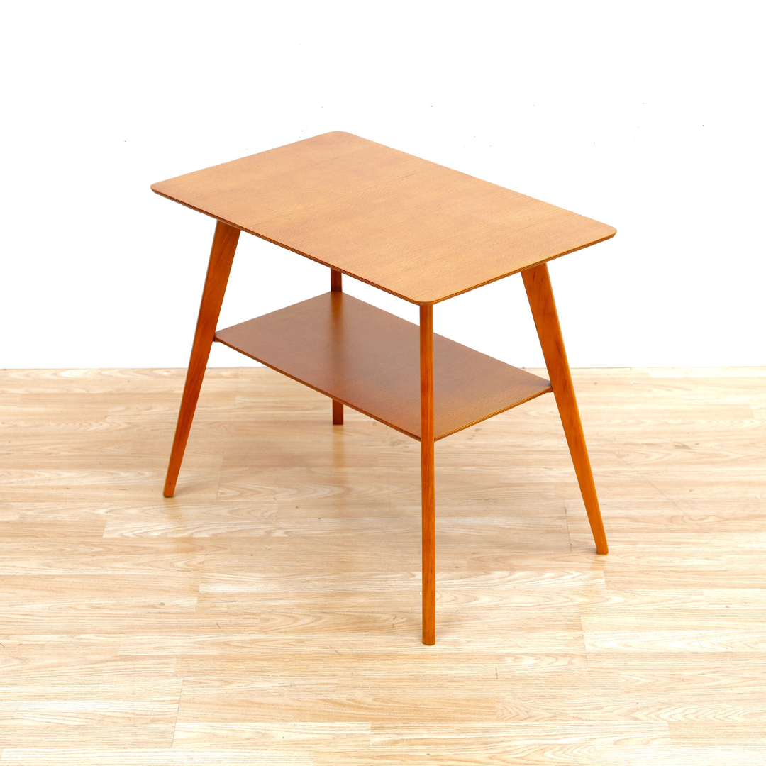 MID CENTURY LIGHT OAK SIDE TABLE