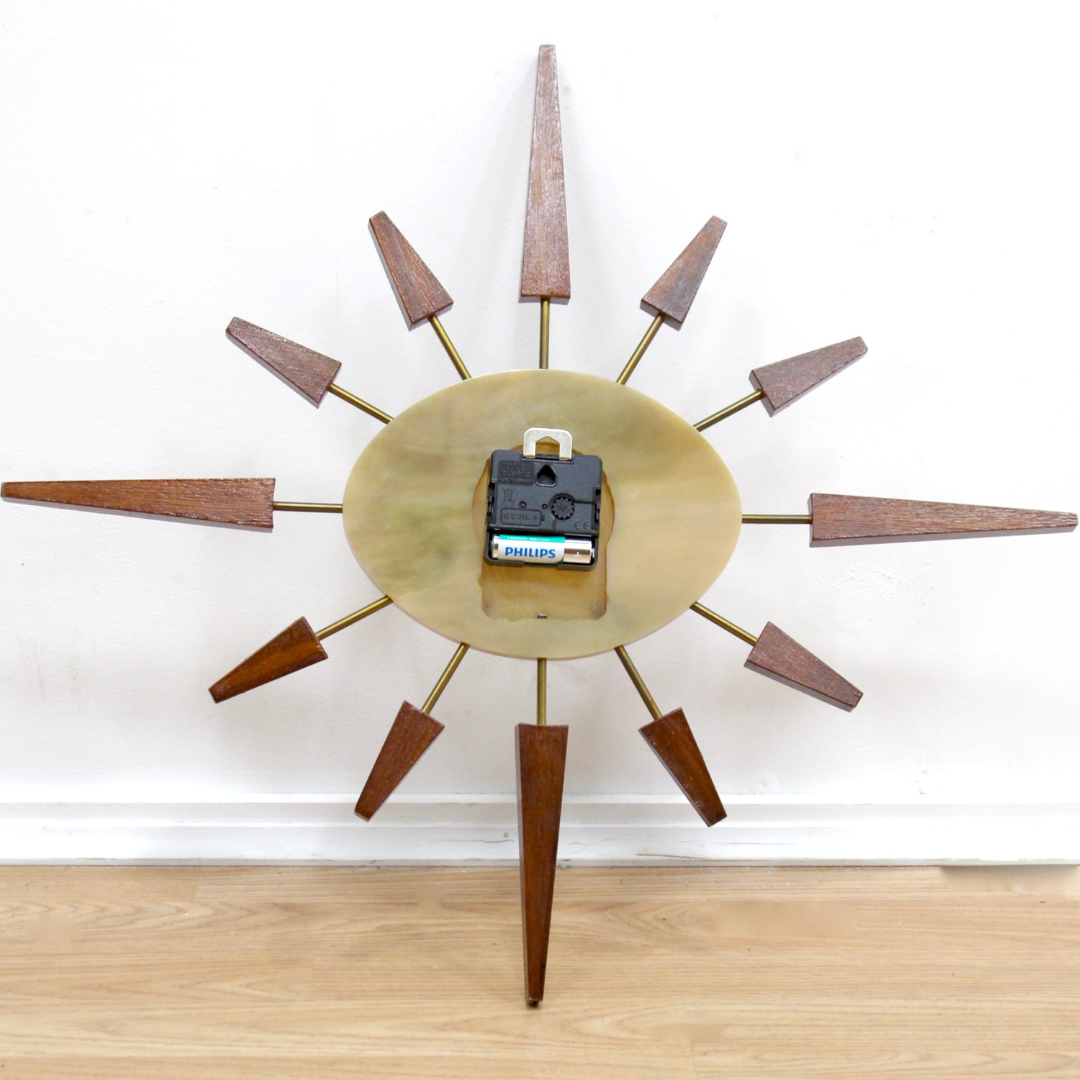 MID CENTURY ATOMIC WALL CLOCK BY MANLEY