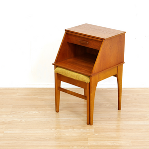 MID CENTURY PULL OUT ENTRYWAY BENCH SIDE TABLE BY CHIPPY HEATH