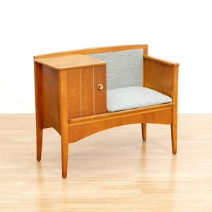 MID CENTURY OAK GOSSIP BENCH BY CHIPPY HEATH