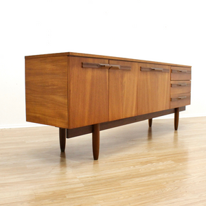 MID CENTURY LONG TEAK CREDENZA BY STONEHILL FURNITURE