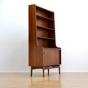 MID CENTURY DANISH BOOKCASE BY JOHANNES SORTH FOR BORNHOLM MOBELFABRIK