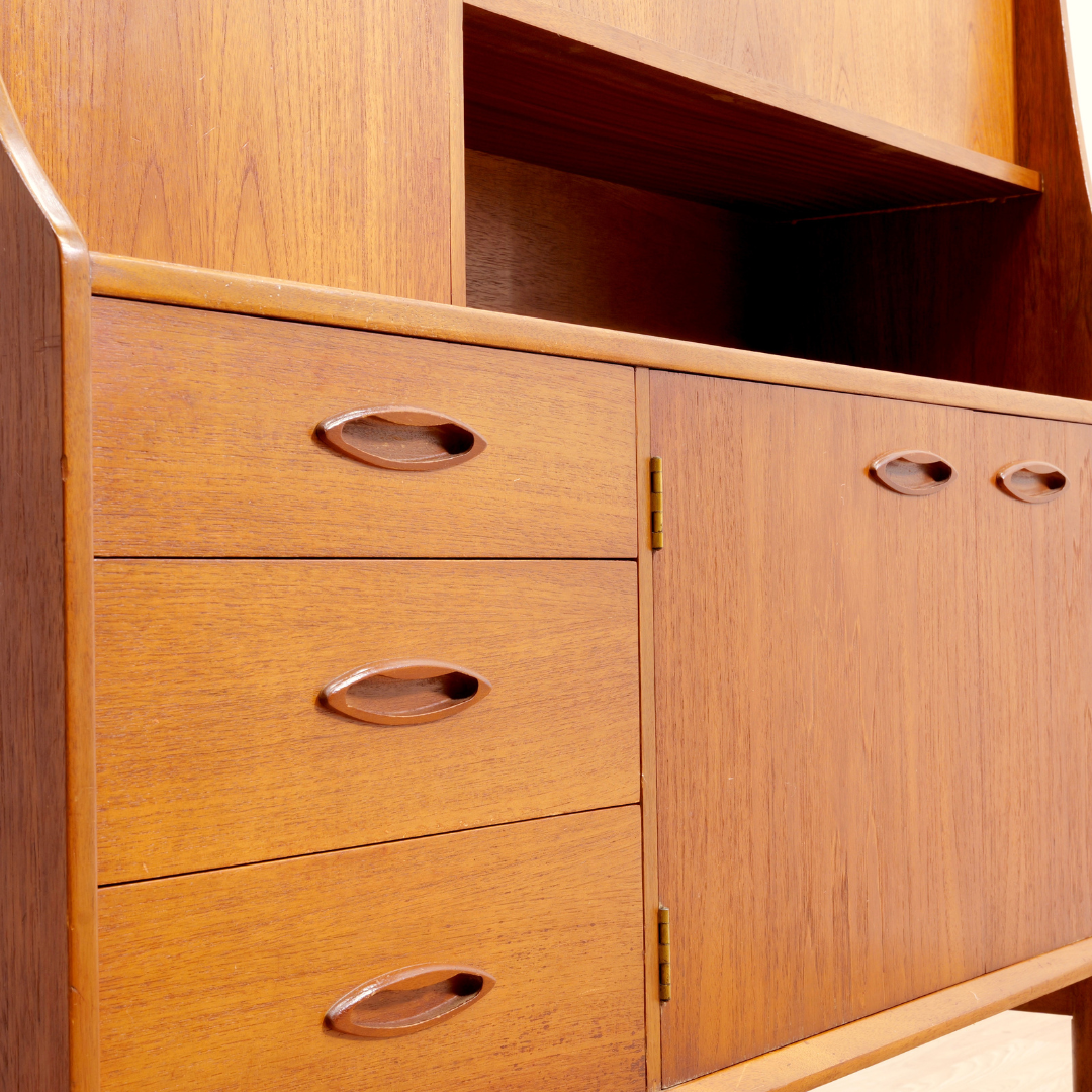 MID CENTURY TEAK TALL BUFFET CREDENZA BY JENTIQUE FURNITURE