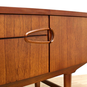 MID CENTURY SIX DRAWER TEAK CREDENZA DRESSER BY REMPLOY