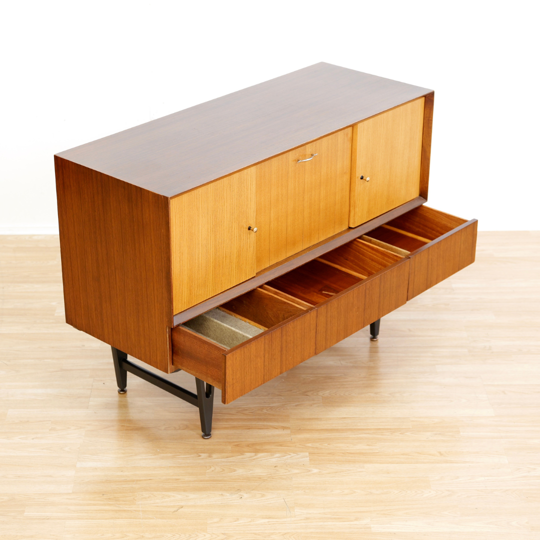 MID CENTURY BUFFET CREDENZA BY BEAUTILITY FURNITURE