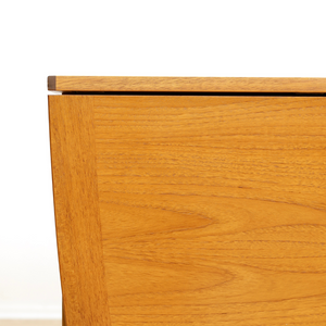 MID CENTURY TEAK DROP LEAF DINING TABLE