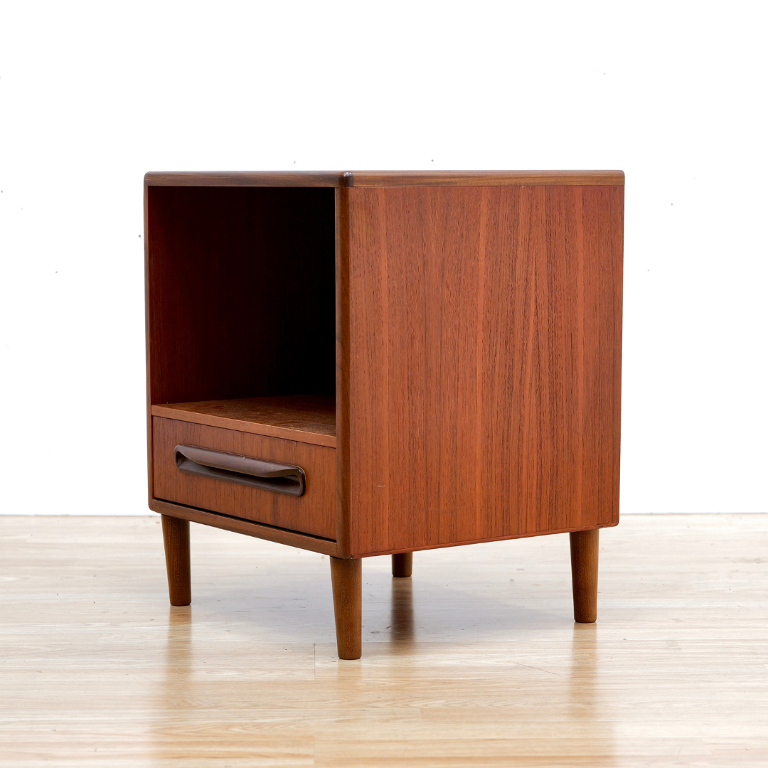 MID CENTURY TEAK NIGHTSTAND BY G PLAN