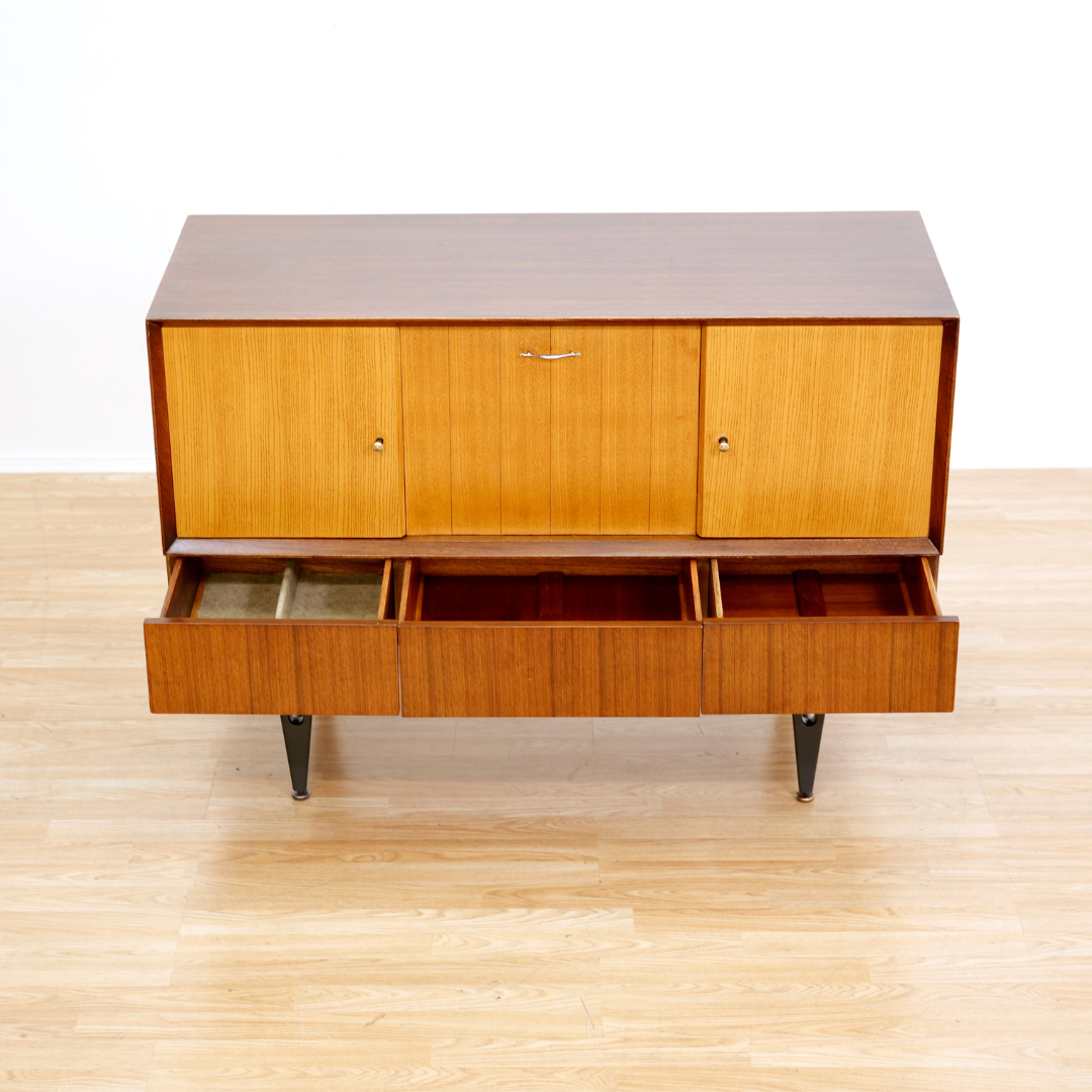 MID CENTURY BUFFET CREDENZA BY BEAUTILITY FURNITURE