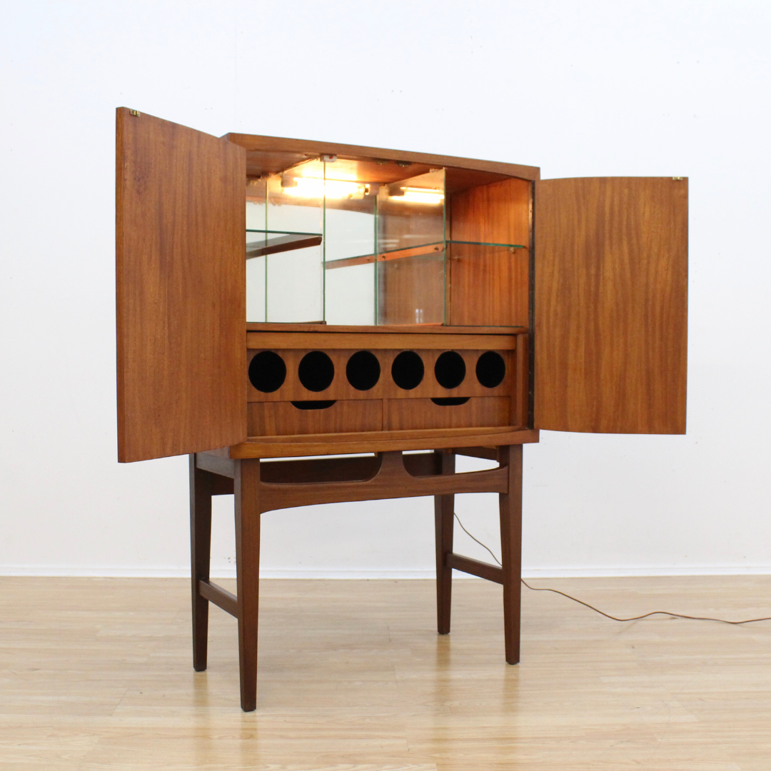MID CENTURY NORWEGIAN TEAK BAR CABINET BY TORBJØRN AFDAL