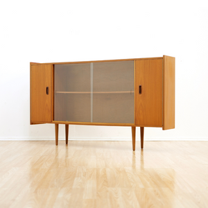 SLIM MID CENTURY TEAK CHINA DISPLAY CABINET SIDEBOARD