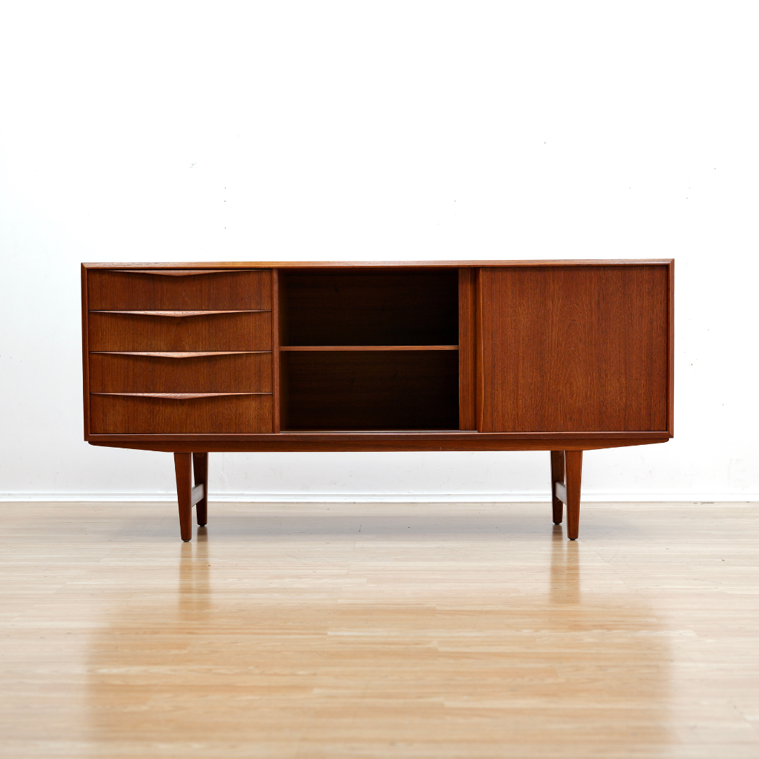 MID CENTURY CREDENZA BY E.W BACH FOR SEJLING SKABE