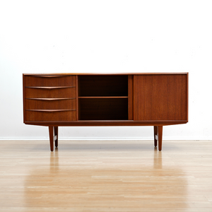 MID CENTURY CREDENZA BY E.W BACH FOR SEJLING SKABE