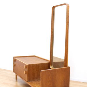 MID CENTURY VANITY DRESSER BY MEREDEW OF LETCHWORTH