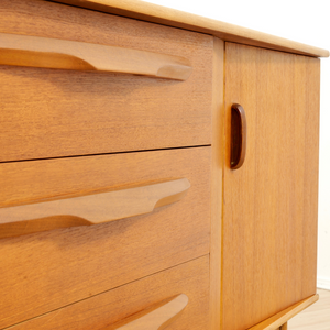 MID CENTURY 1960S TEAK CREDENZA