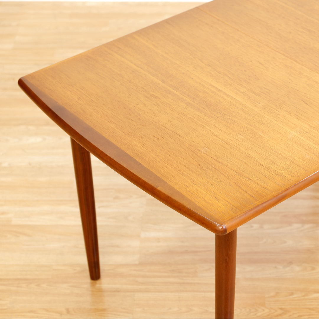 Reserved MID CENTURY DINING TABLE & CHAIR SET BY MEREDEW FURNITURE