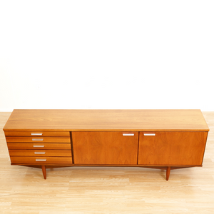 LONG MID CENTURY TEAK CREDENZA BY WHITE & NEWTON