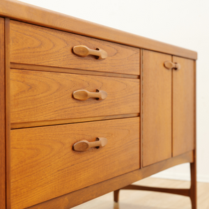 LONG MID CENTURY TEAK CREDENZA BY NATHAN FURNITURE OF LONDON