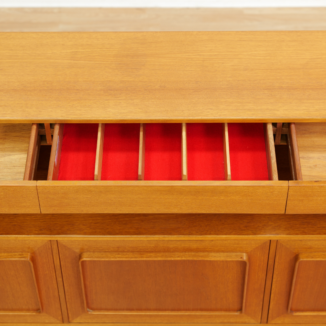 MID CENTURY HUTCH CREDENZA BY MCINTOSH OF KIRKCALDY