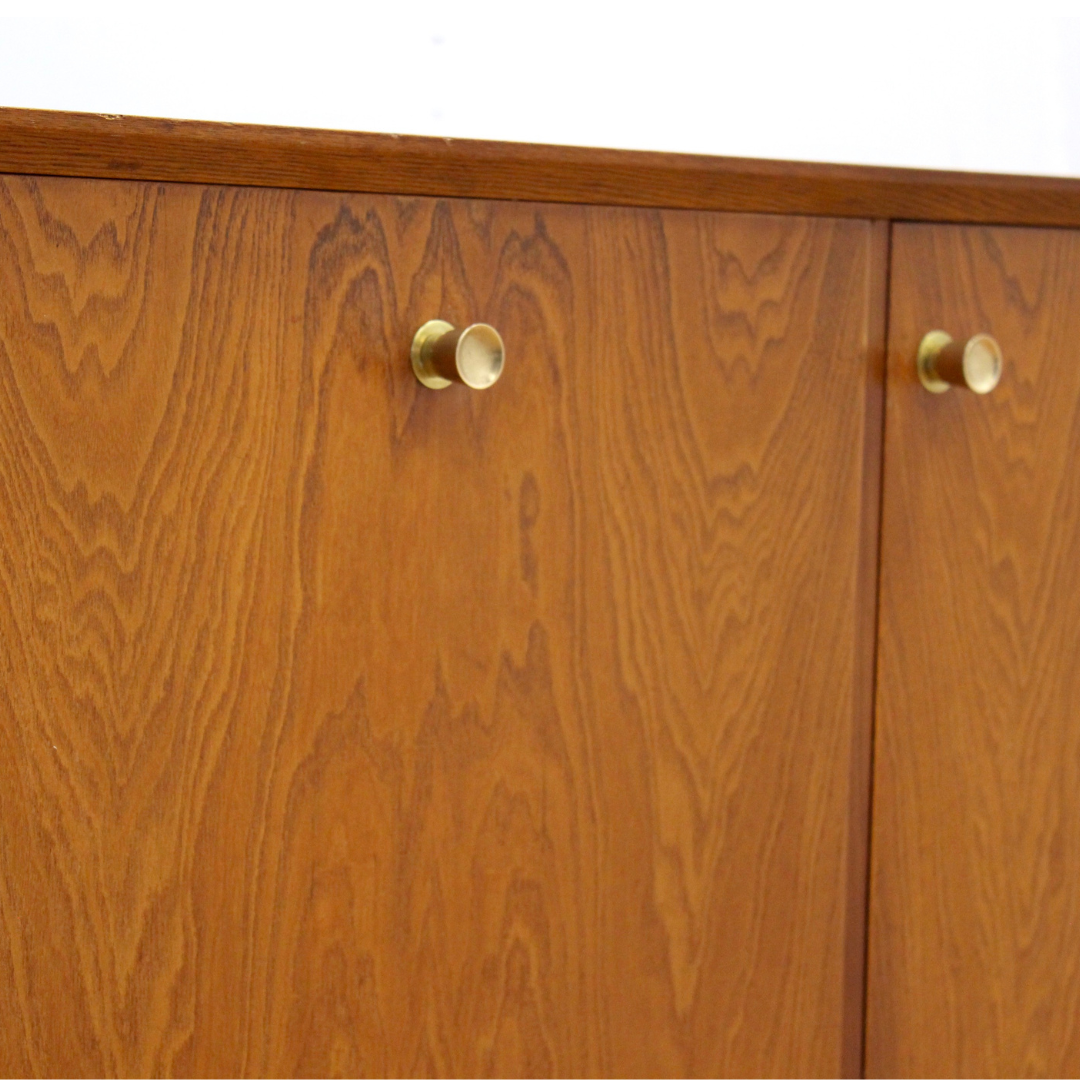 MID CENTURY TEAK CREDENZA BY MEREDEW FURNITURE