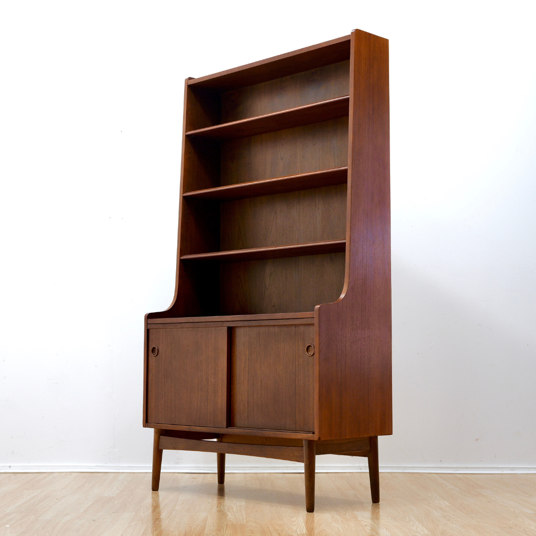 MID CENTURY DANISH BOOKCASE BY JOHANNES SORTH FOR BORNHOLM MOBELFABRIK